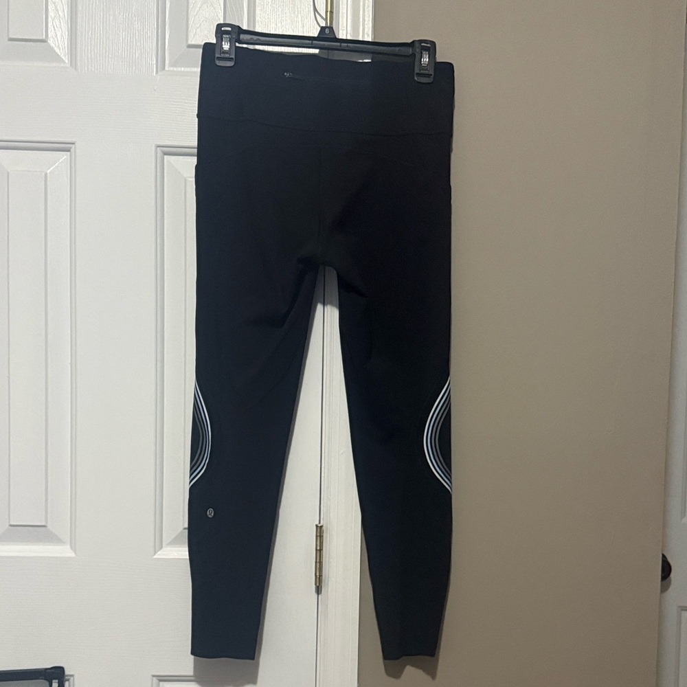 Lululemon Speed Light Tight Leggings Size 8 with drawstring. - Picture 2 of 7
